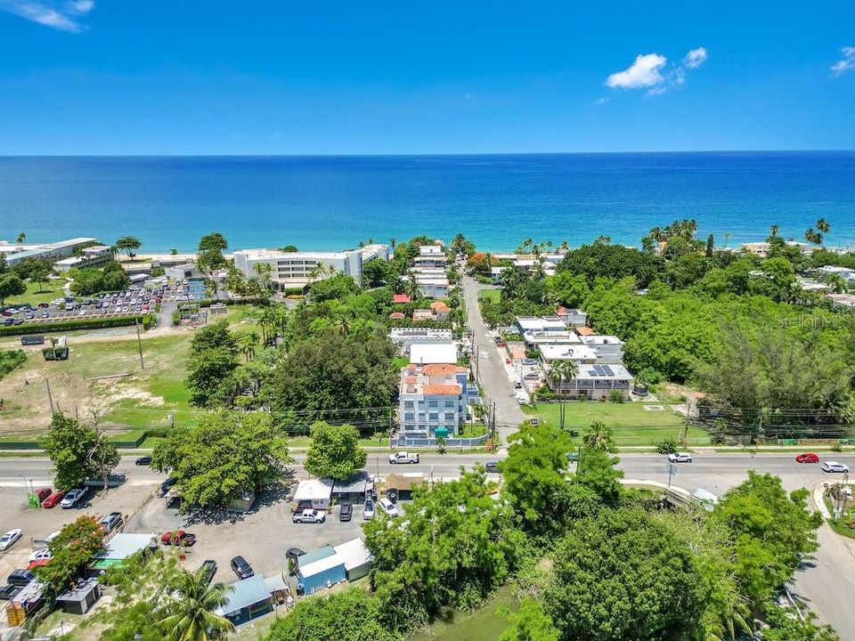 For Rent: $2,250 (2 beds, 2 baths, 1300 Square Feet)