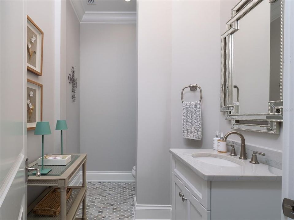 For Sale: $2,495,000 (3 beds, 3 baths, 2690 Square Feet)