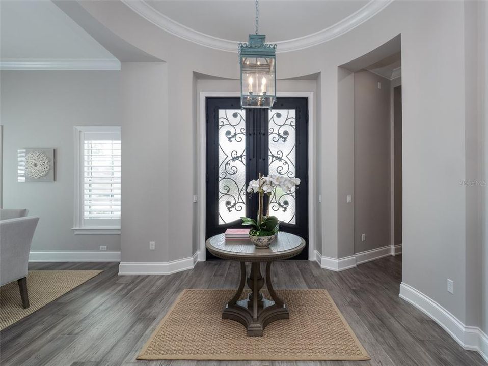 For Sale: $2,495,000 (3 beds, 3 baths, 2690 Square Feet)