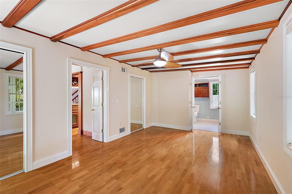 В аренду: $4,200 (3 спален, 2 ванн, 1806 Квадратных фут)