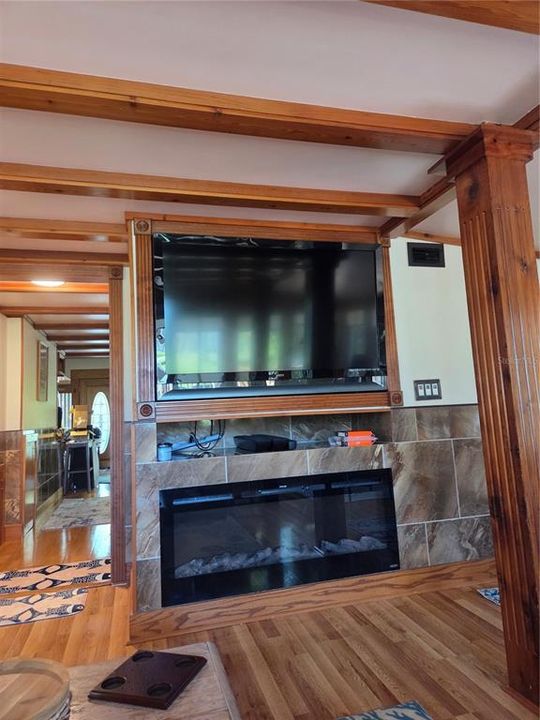 В аренду: $4,200 (3 спален, 2 ванн, 1806 Квадратных фут)