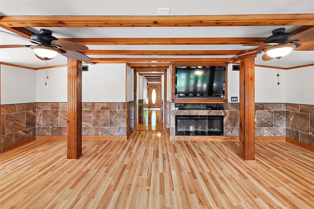 В аренду: $4,200 (3 спален, 2 ванн, 1806 Квадратных фут)