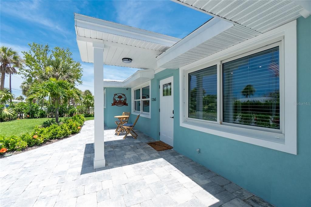 出租: $11,200 (2 贝兹, 2 浴室, 1024 平方英尺)