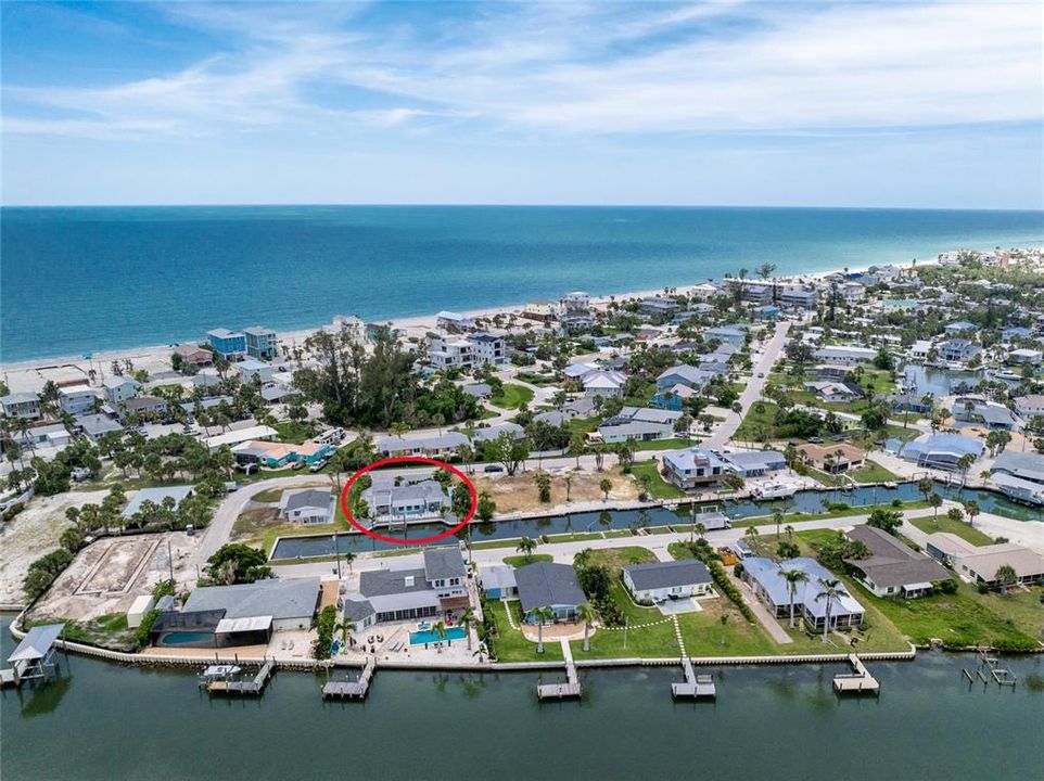 出租: $11,200 (2 贝兹, 2 浴室, 1024 平方英尺)