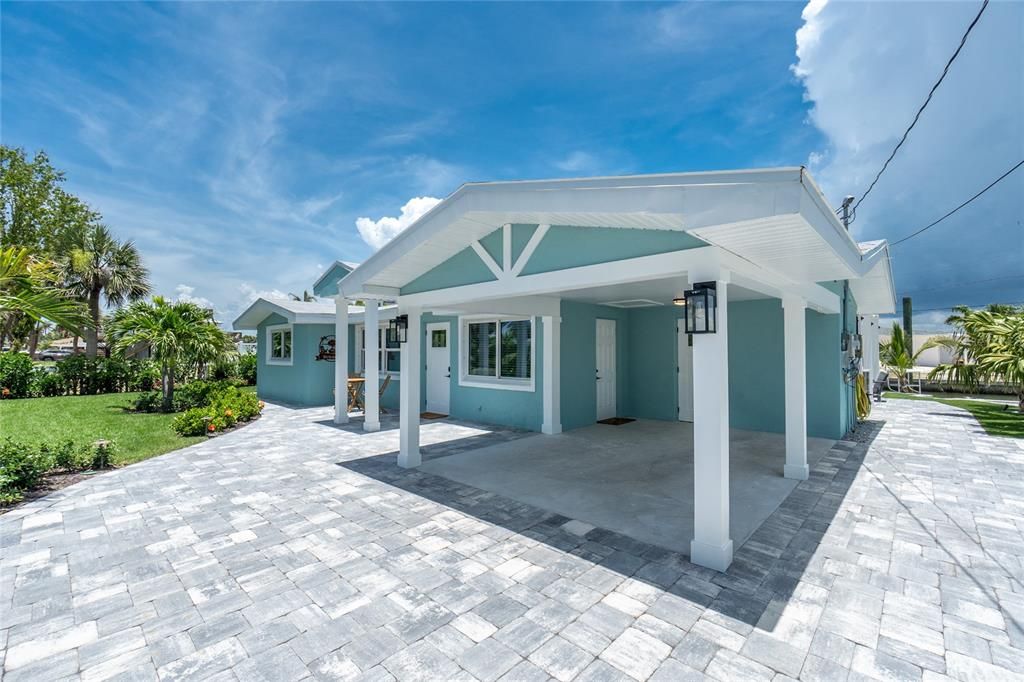 出租: $11,200 (2 贝兹, 2 浴室, 1024 平方英尺)