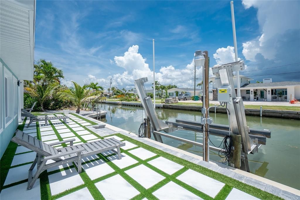 出租: $11,200 (2 贝兹, 2 浴室, 1024 平方英尺)