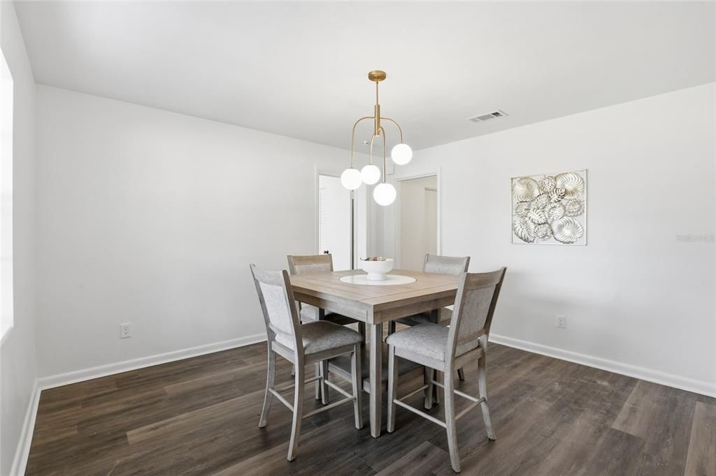 For Sale: $329,900 (3 beds, 2 baths, 1847 Square Feet)