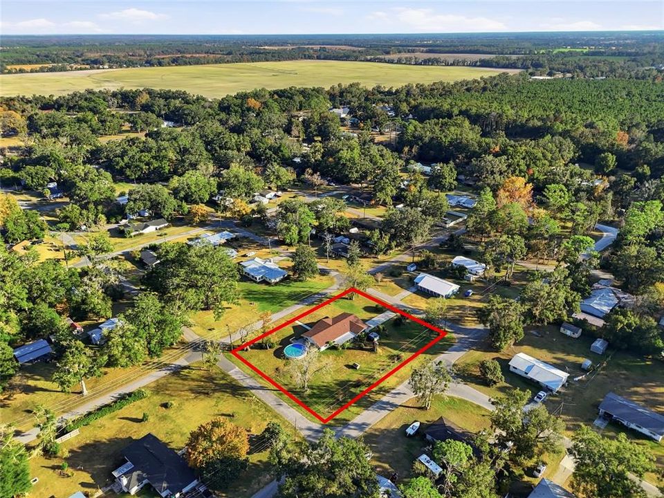 For Sale: $329,900 (3 beds, 2 baths, 1847 Square Feet)