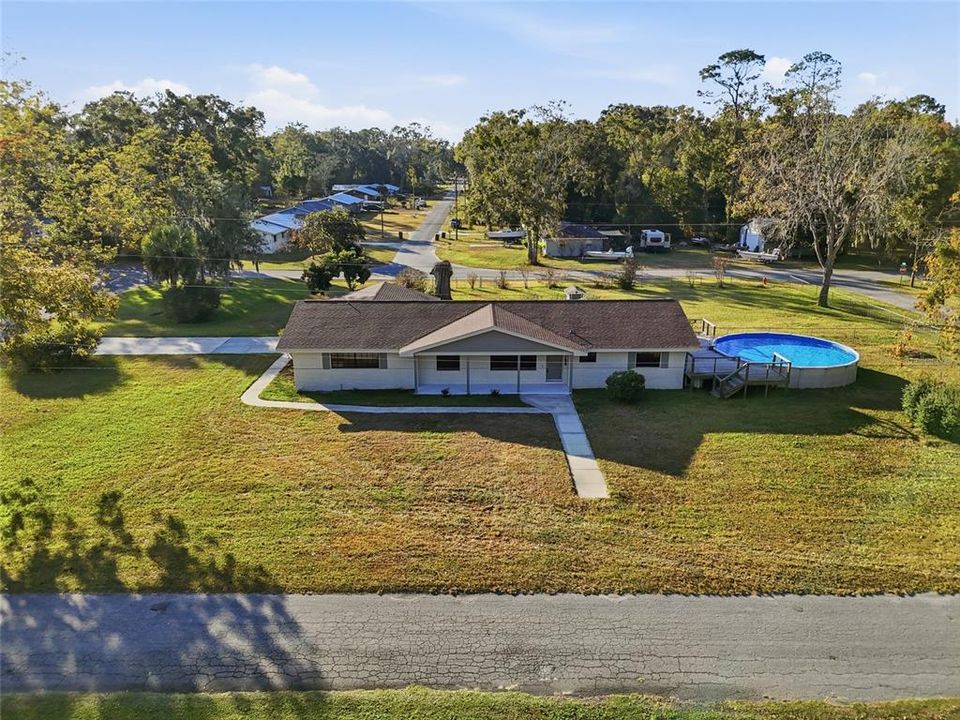 For Sale: $329,900 (3 beds, 2 baths, 1847 Square Feet)