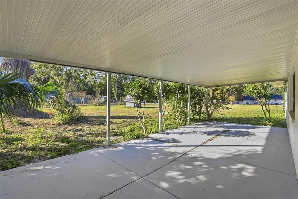 For Sale: $329,900 (3 beds, 2 baths, 1847 Square Feet)