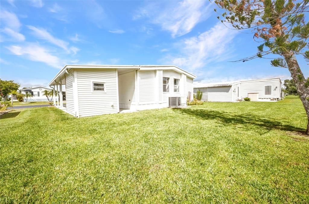 待售: $110,000 (2 贝兹, 2 浴室, 864 平方英尺)