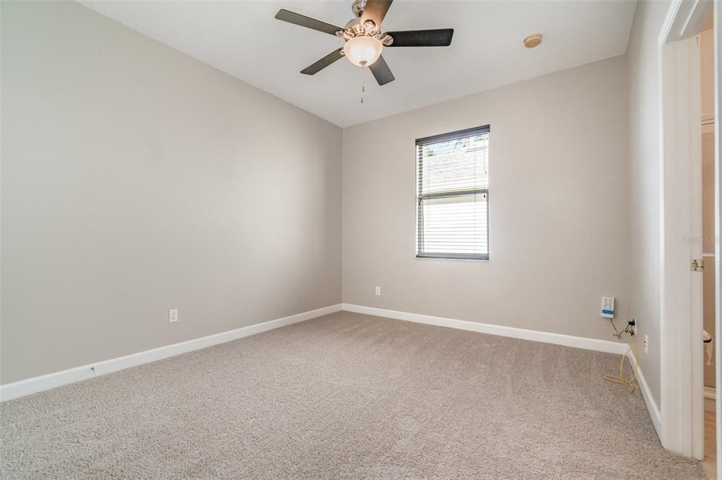 Active With Contract: $585,000 (4 beds, 3 baths, 2528 Square Feet)