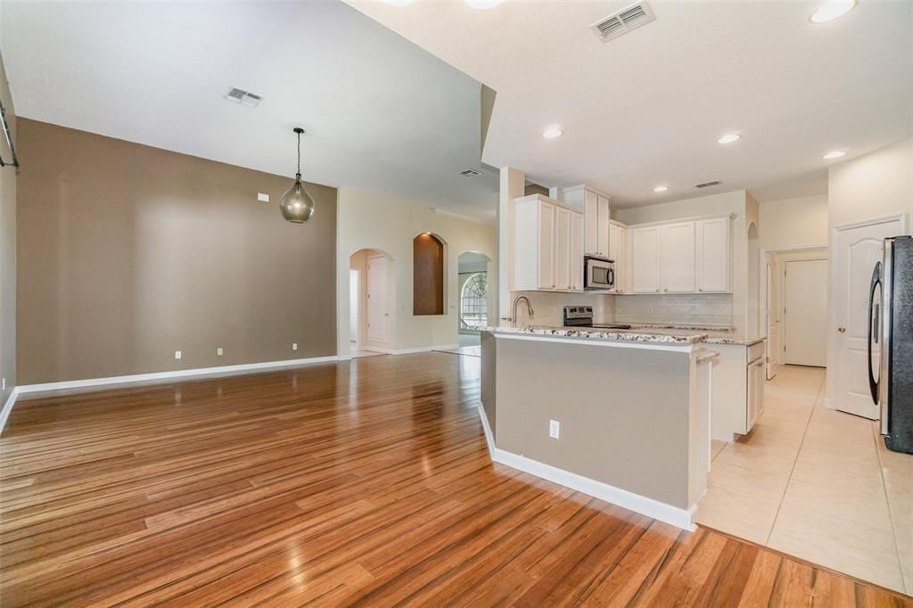 Active With Contract: $585,000 (4 beds, 3 baths, 2528 Square Feet)