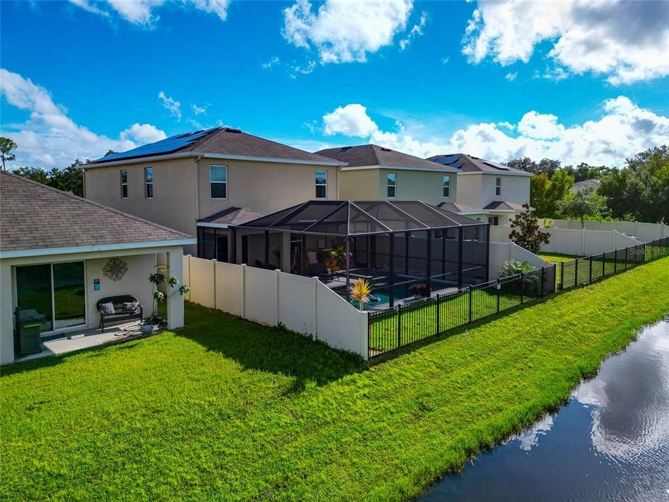 Active With Contract: $550,000 (4 beds, 3 baths, 2468 Square Feet)