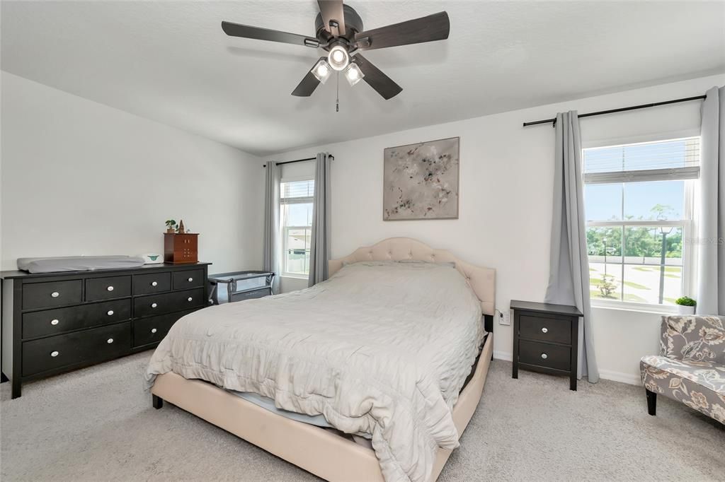 Active With Contract: $550,000 (4 beds, 3 baths, 2468 Square Feet)