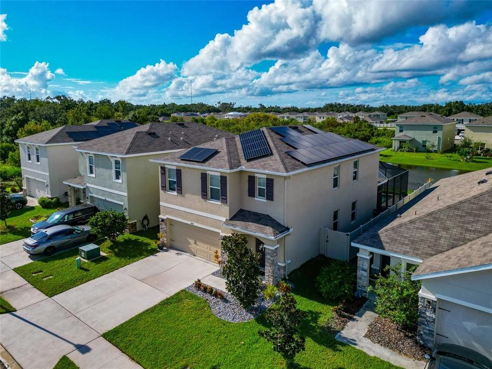 Active With Contract: $550,000 (4 beds, 3 baths, 2468 Square Feet)