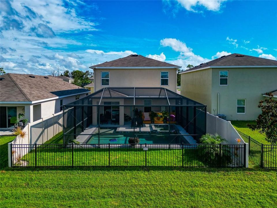 Active With Contract: $550,000 (4 beds, 3 baths, 2468 Square Feet)