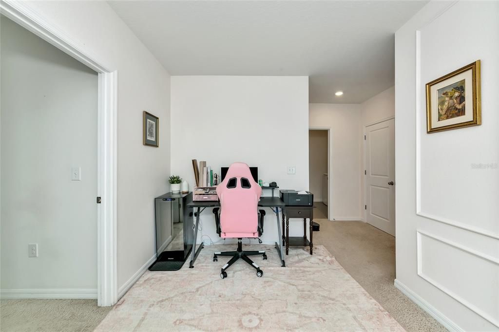 Active With Contract: $550,000 (4 beds, 3 baths, 2468 Square Feet)