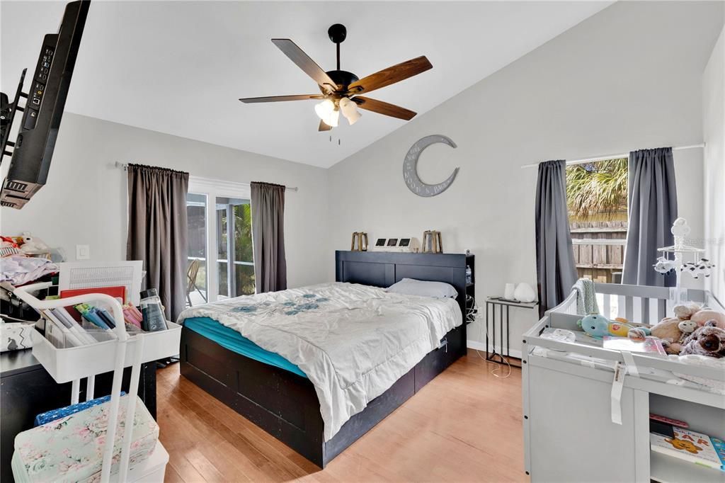 For Sale: $415,000 (4 beds, 2 baths, 1832 Square Feet)