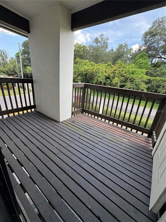 For Rent: $1,375 (2 beds, 2 baths, 800 Square Feet)