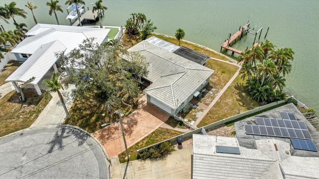 待售: $1,400,000 (0.23 acres)