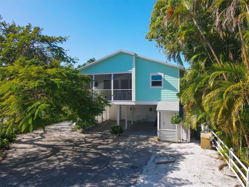 出租: $4,900 (3 贝兹, 3 浴室, 1213 平方英尺)