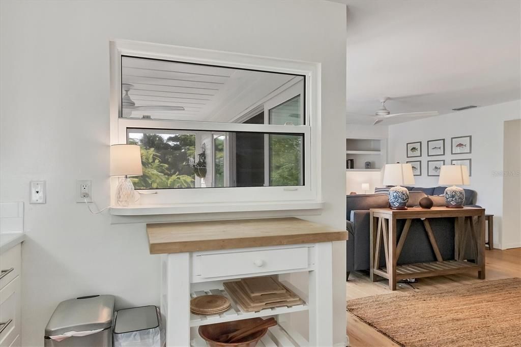 出租: $4,900 (3 贝兹, 3 浴室, 1213 平方英尺)