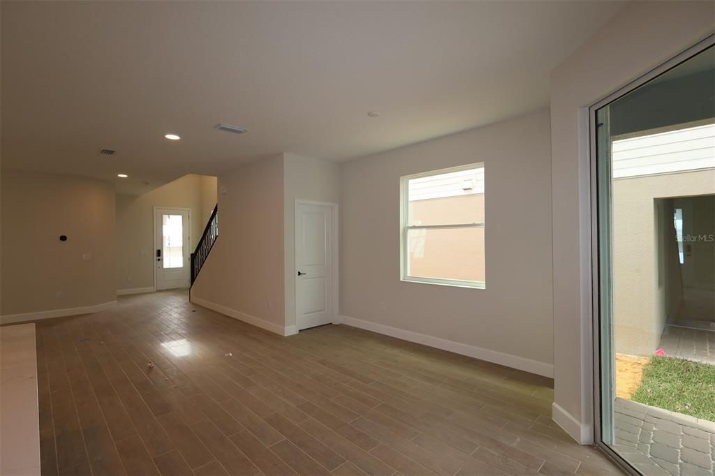 Active With Contract: $659,900 (4 beds, 3 baths, 2780 Square Feet)