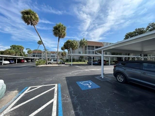 Active With Contract: $115,000 (2 beds, 2 baths, 906 Square Feet)