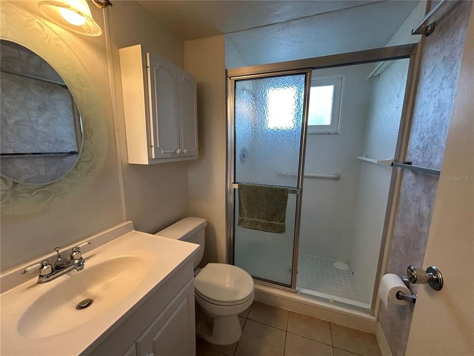 Active With Contract: $115,000 (2 beds, 2 baths, 906 Square Feet)