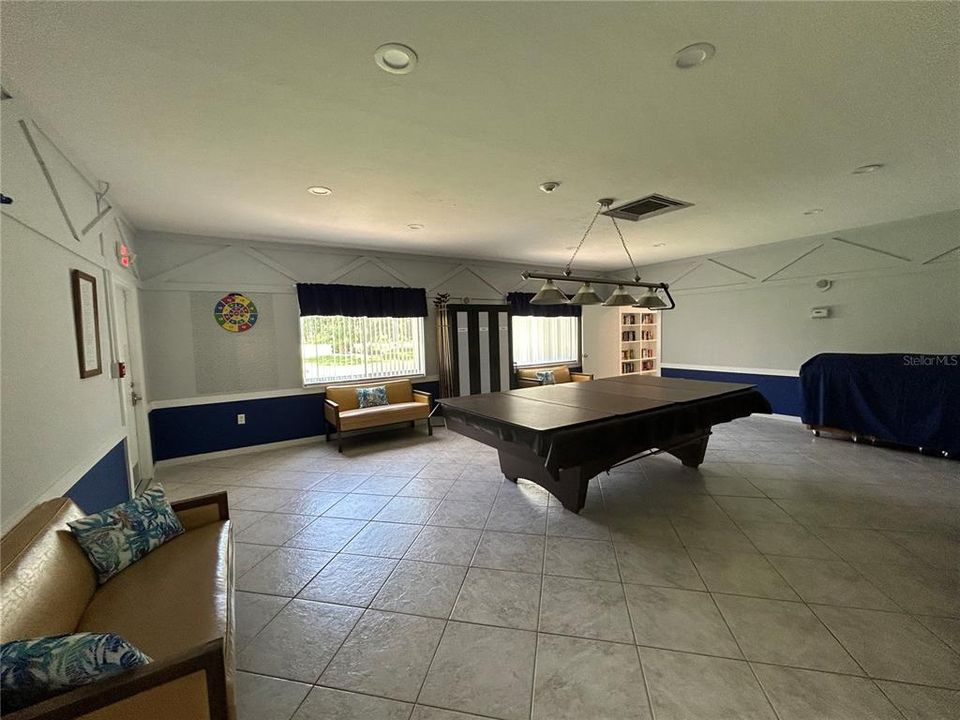 Active With Contract: $115,000 (2 beds, 2 baths, 906 Square Feet)