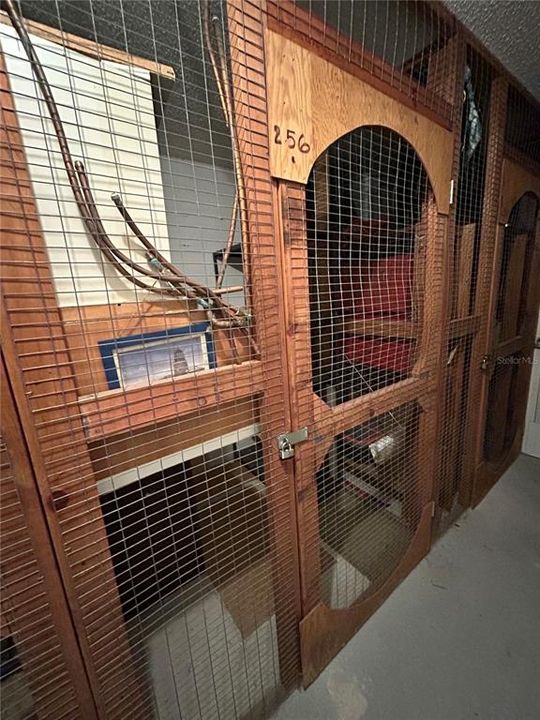 Active With Contract: $115,000 (2 beds, 2 baths, 906 Square Feet)