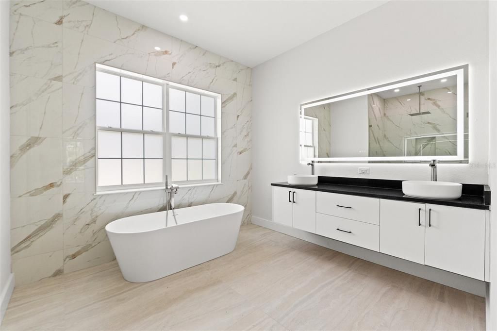 На продажу: $839,000 (3 спален, 3 ванн, 2663 Квадратных фут)