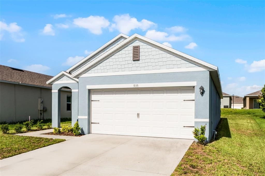 En Venta: $320,000 (3 camas, 2 baños, 1649 Pies cuadrados)