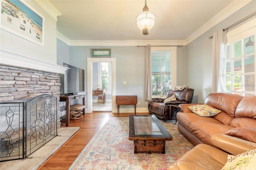 En Venta: $650,000 (6 camas, 0 baños, 2878 Pies cuadrados)