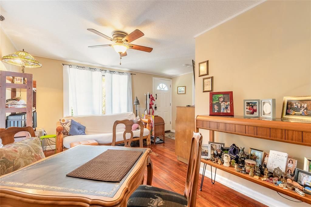 En Venta: $650,000 (6 camas, 0 baños, 2878 Pies cuadrados)