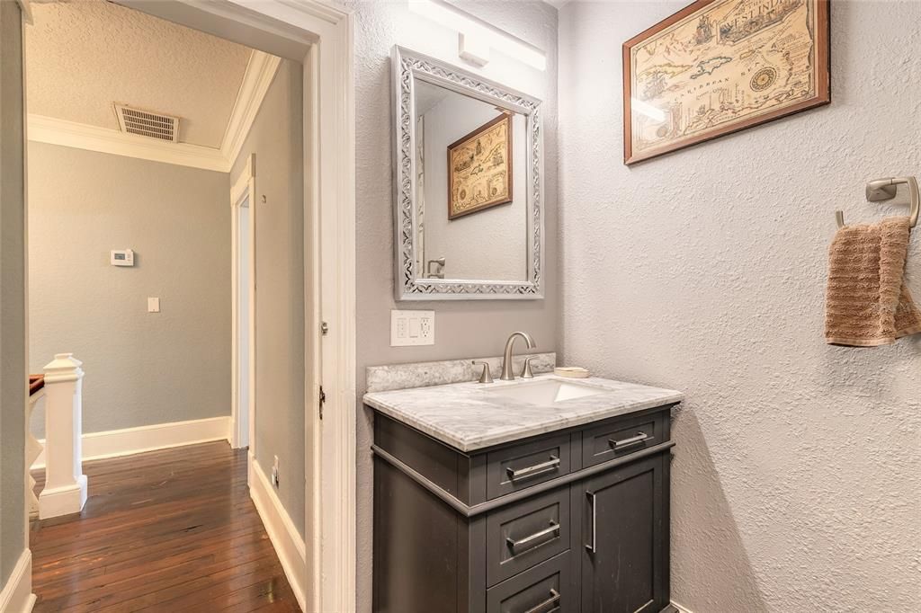 En Venta: $650,000 (6 camas, 0 baños, 2878 Pies cuadrados)