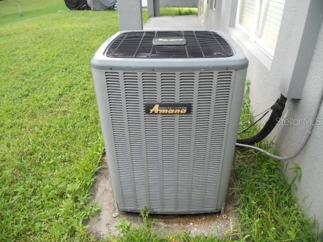 For Sale: $344,900 (5 beds, 2 baths, 2171 Square Feet)