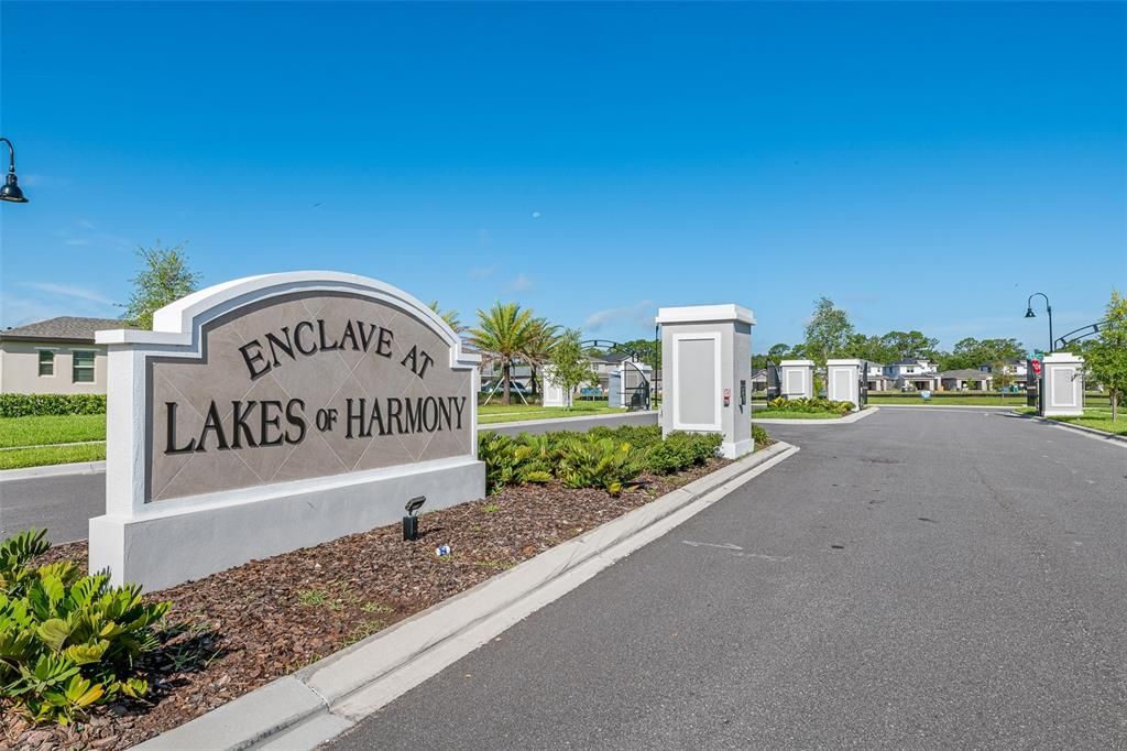 En Venta: $540,000 (5 camas, 3 baños, 2717 Pies cuadrados)