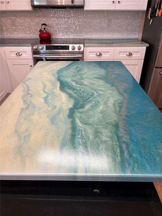 待售: $269,999 (2 贝兹, 2 浴室, 1600 平方英尺)