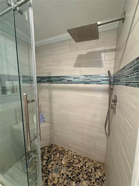 待售: $269,999 (2 贝兹, 2 浴室, 1600 平方英尺)