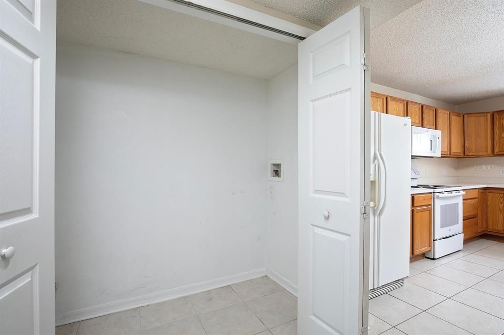 En Venta: $339,900 (4 camas, 3 baños, 3005 Pies cuadrados)