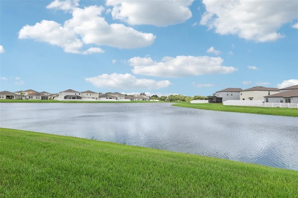 出租: $6,000 (6 贝兹, 4 浴室, 4228 平方英尺)