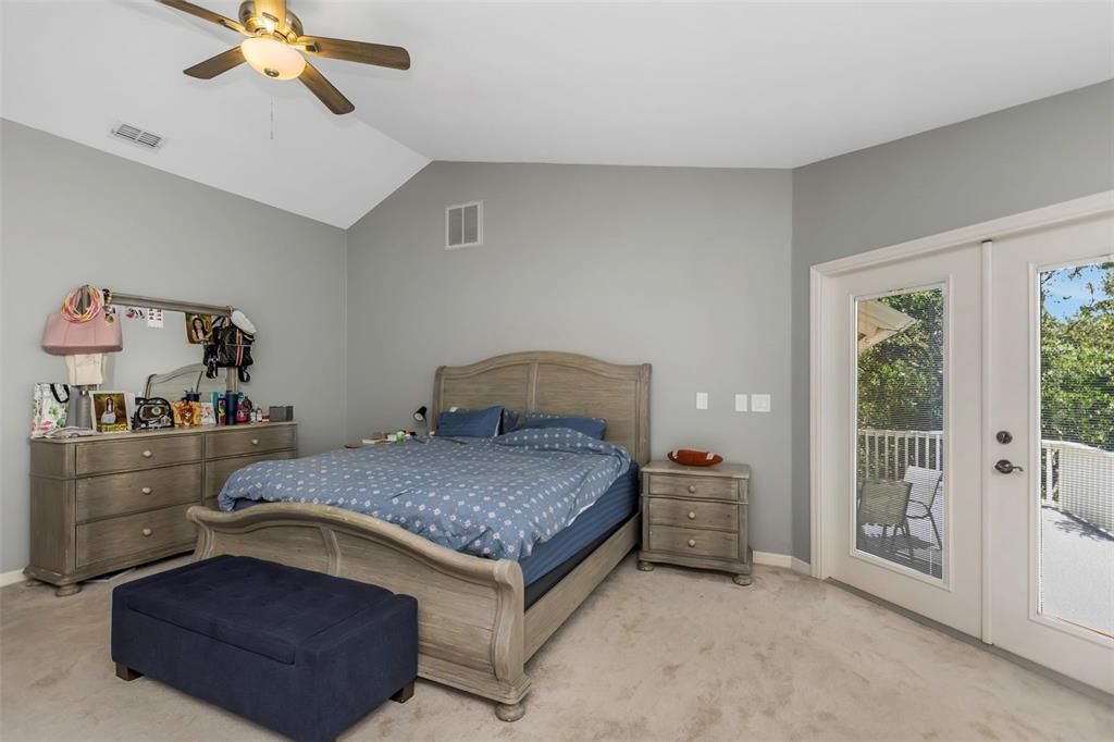 For Sale: $1,499,000 (5 beds, 4 baths, 3808 Square Feet)