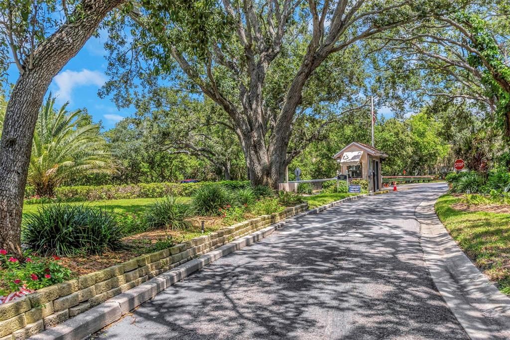 For Sale: $1,499,000 (5 beds, 4 baths, 3808 Square Feet)