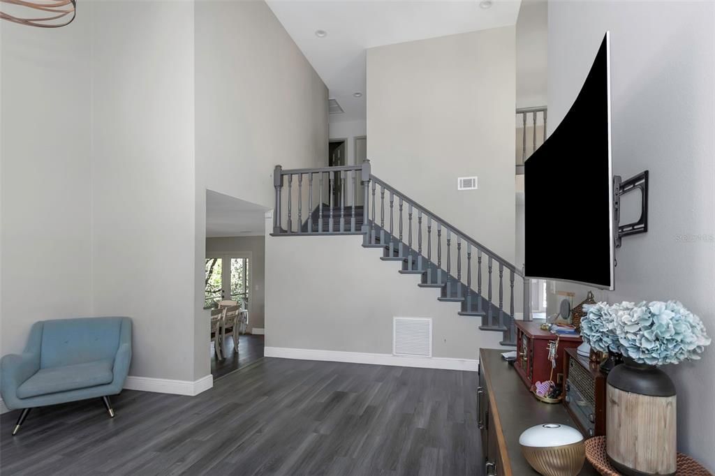 For Sale: $1,499,000 (5 beds, 4 baths, 3808 Square Feet)