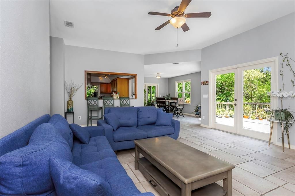 For Sale: $1,499,000 (5 beds, 4 baths, 3808 Square Feet)