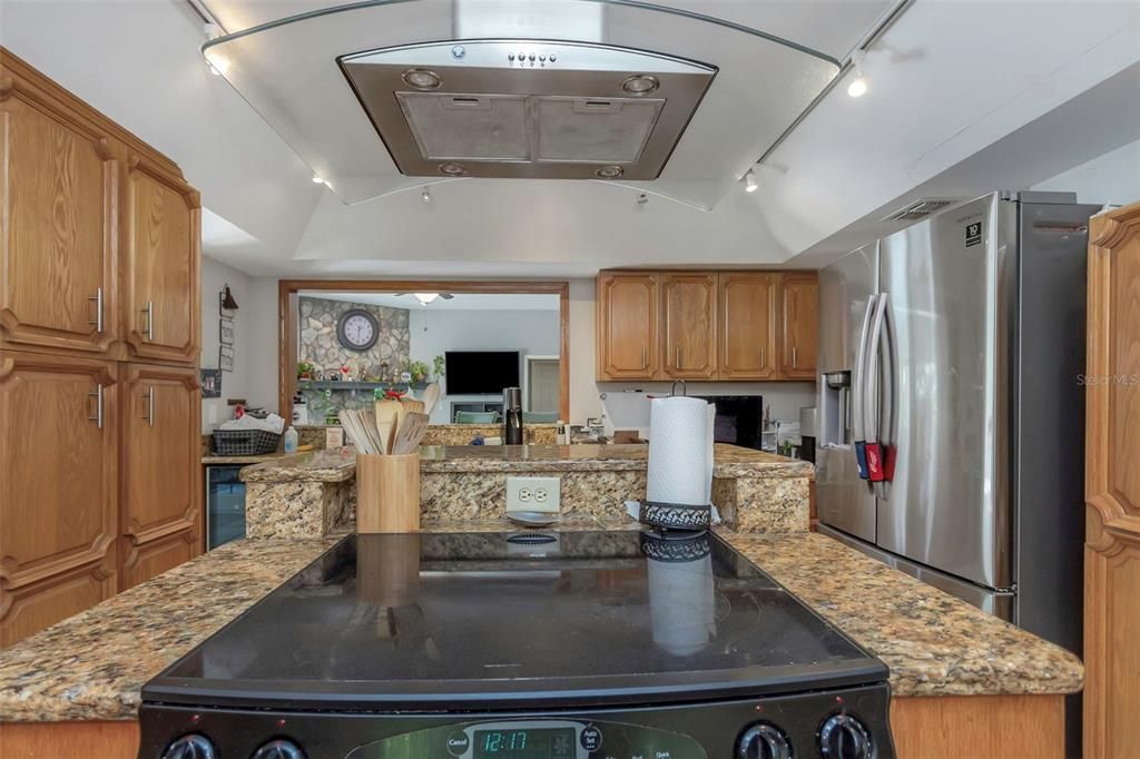 For Sale: $1,499,000 (5 beds, 4 baths, 3808 Square Feet)