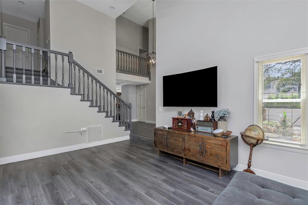 For Sale: $1,499,000 (5 beds, 4 baths, 3808 Square Feet)