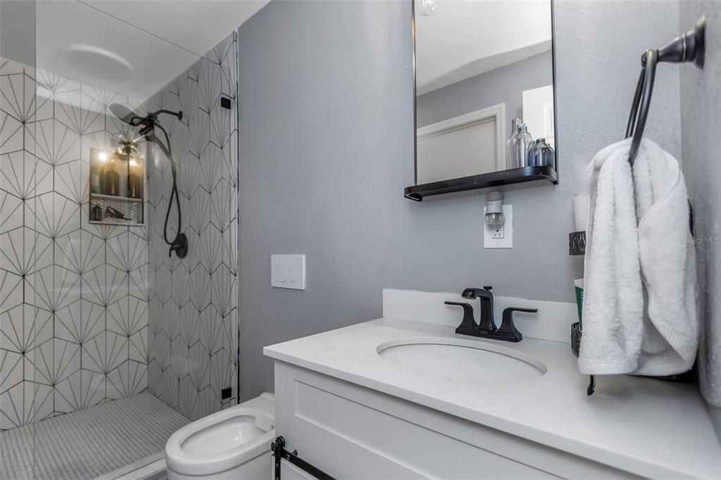 For Sale: $1,499,000 (5 beds, 4 baths, 3808 Square Feet)